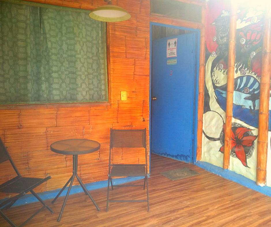 Saigon Backpackers Hostel Máncora Exterior photo